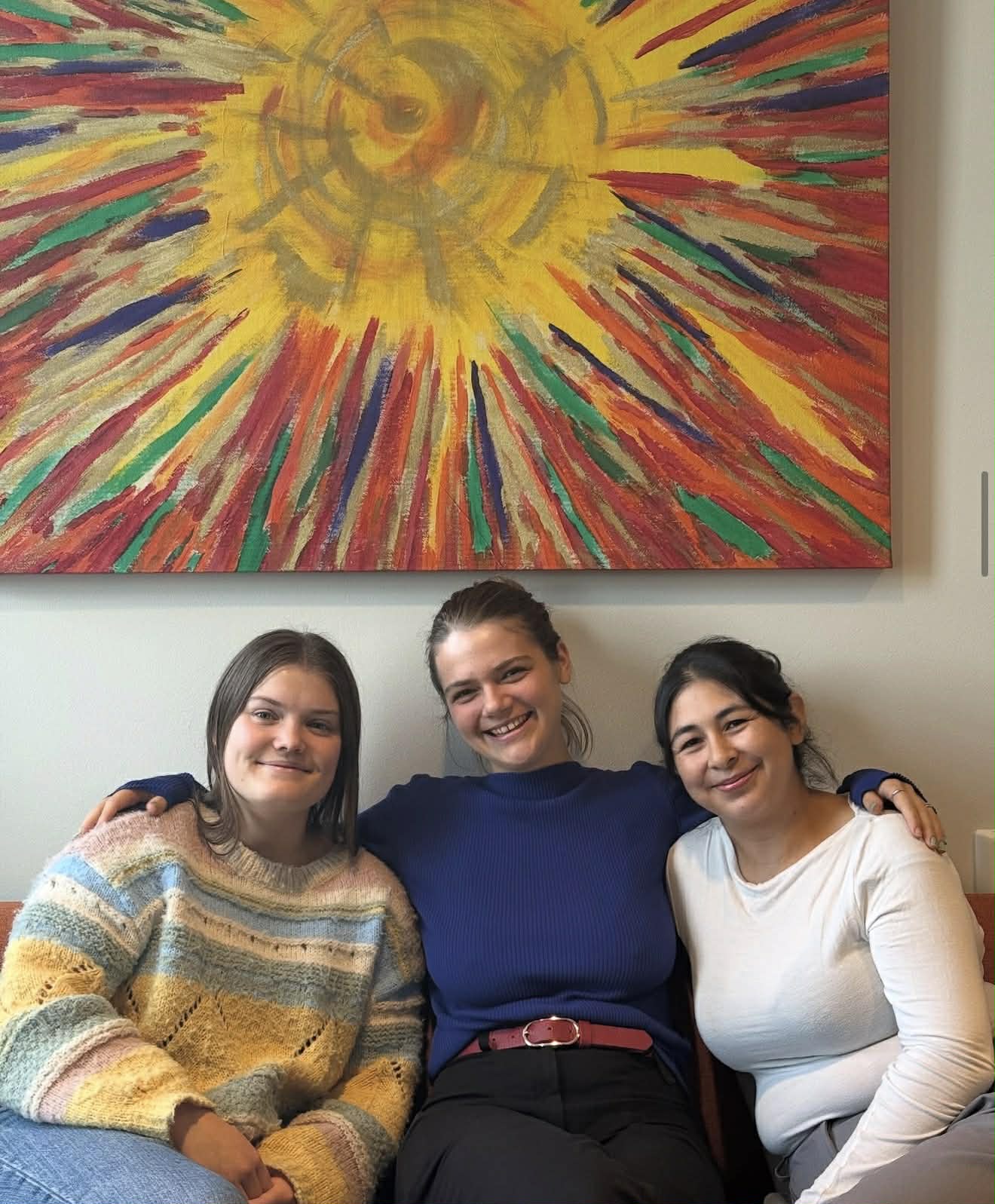 Torsdagsteamet høsten 2025 var fire studenter. Fra venstre: Oda, Frida H, Pamela og Tonje (ikke til stede)