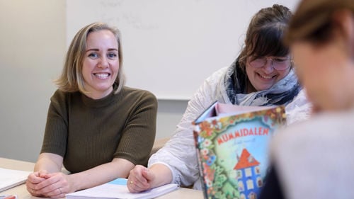 Studentar ved Høgskulen på Vestlandet som studerer barne- og ungdomslitteratur.