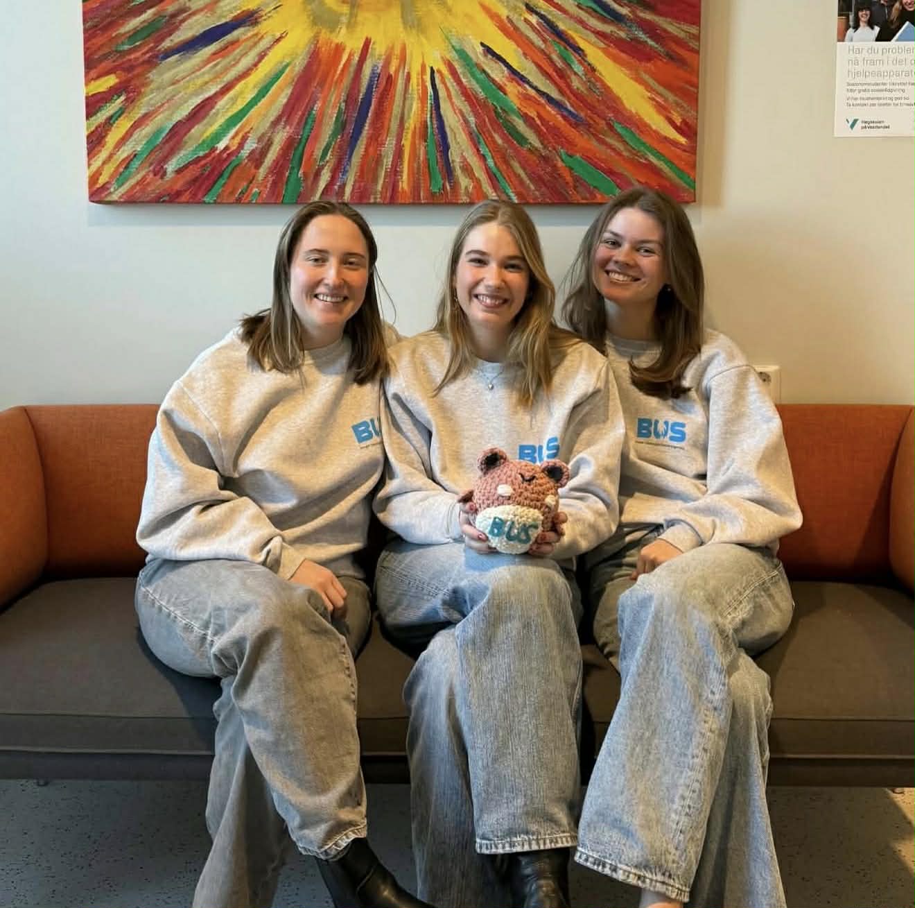 Tirsdagsteam våren 2026 fra venstre: Johanne, Emma og Dina