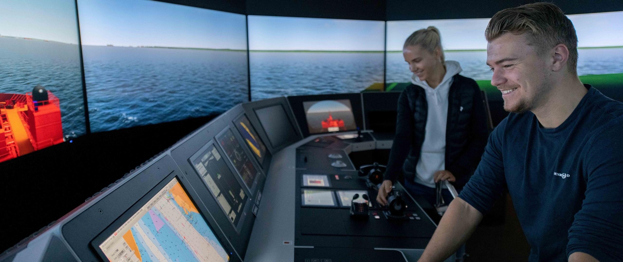Students test out what it's like to be a coxswain at sea